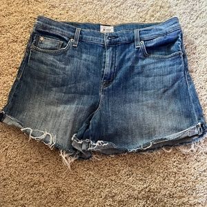 Hudson Size 31 Valeri Cut Off 1" Cuff Short